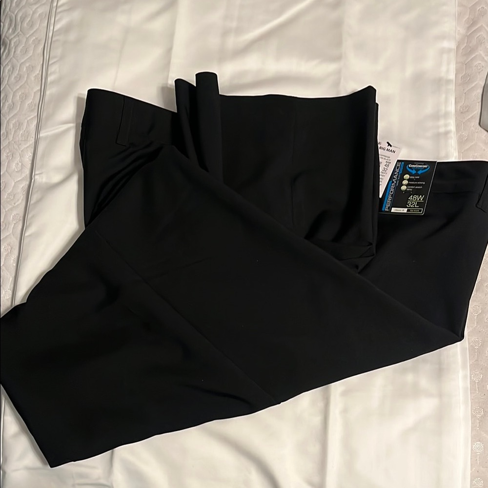 Roundtree and York Black Dress Pants
